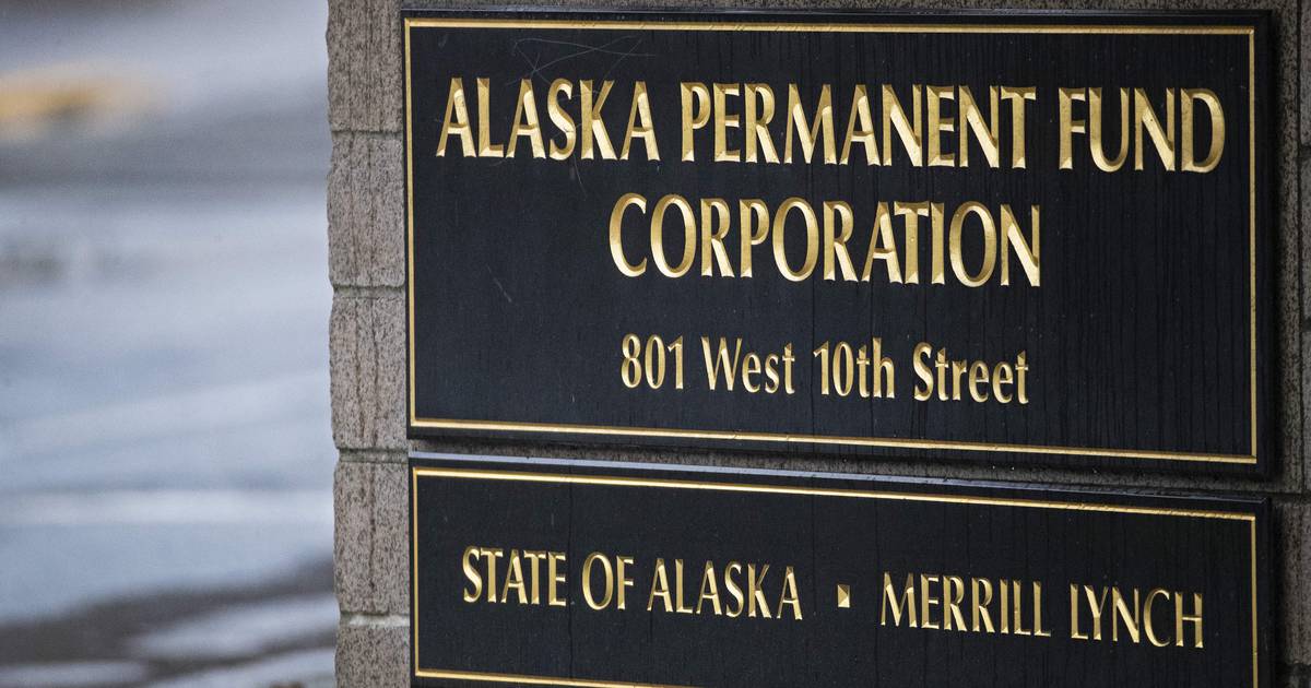 Report: Internal emails at Alaska Permanent Fund show financial manager raising ethical concerns about fund’s vice chair