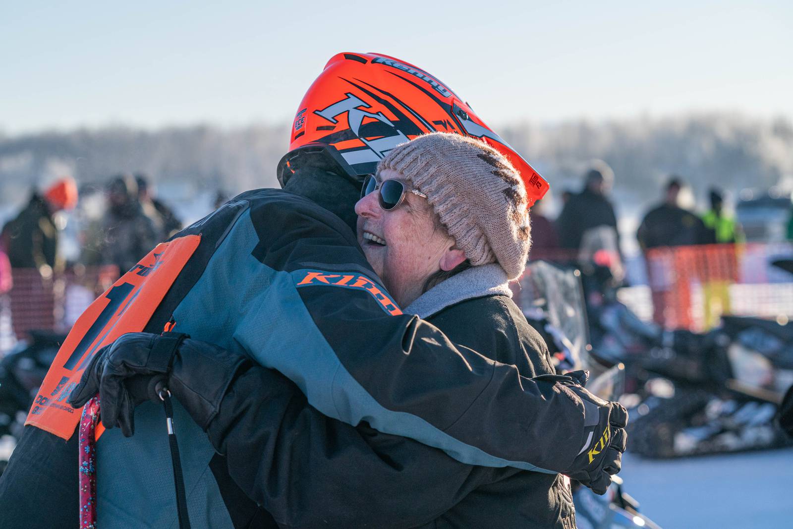21 Iron Dog teams leave Big Lake for a speedy snowmachine trip across