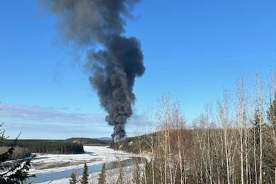 Crew reported fire on plane heavily laden with fuel just before crash near Fairbanks