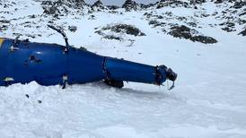 Two men besides lone survivor initially survived Knik Glacier heli-ski crash, new court filings say
