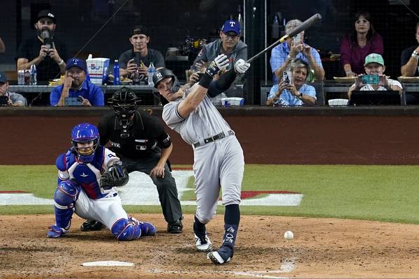Yankees star Judge hits 62nd homer to break Maris’ American League record
