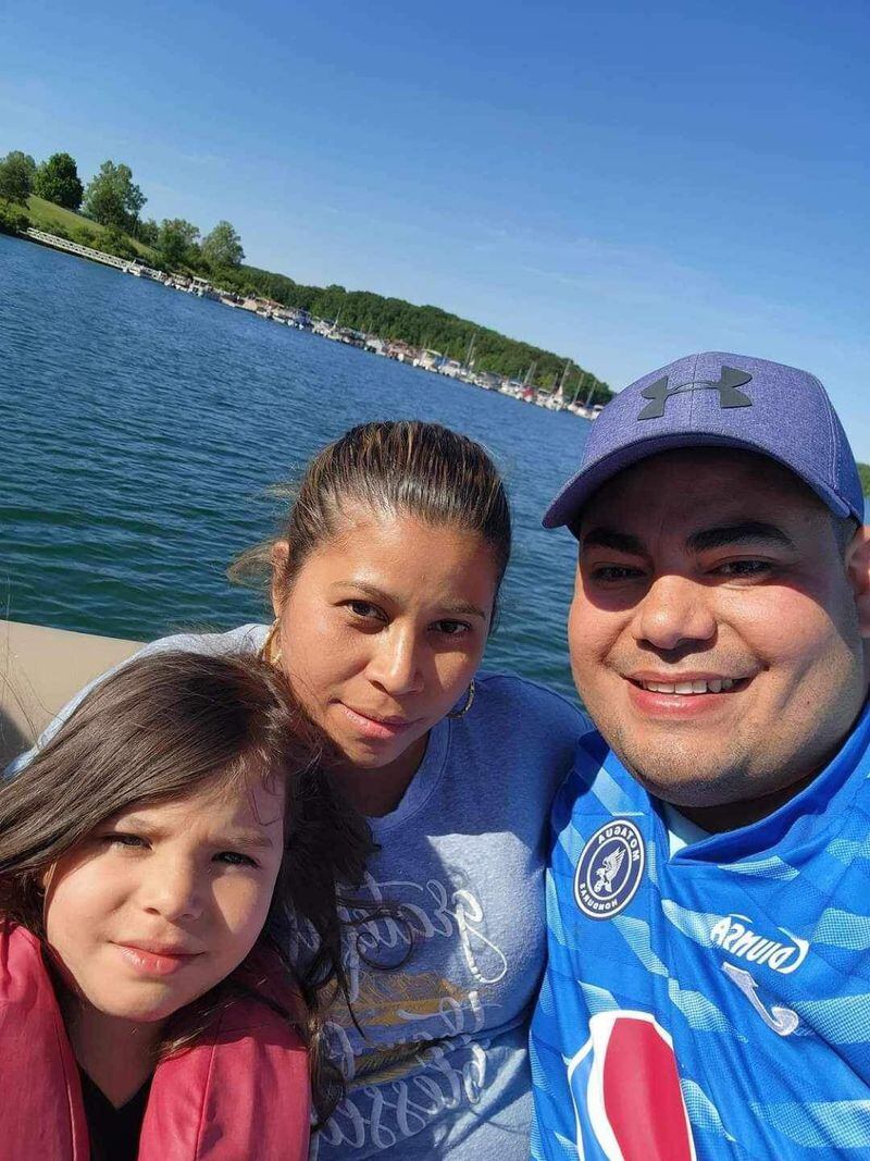 Maynor Suazo Sandoval, right, with his wife, Berenice, and their daughter, Alexa. MUST CREDIT: Suazo Sandoval family