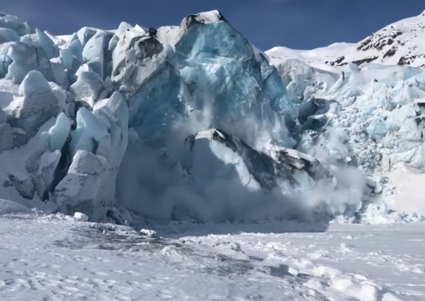 Portage Glacier lake ice calve calving