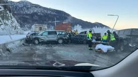 ‘Very, very scary’: Driver recounts her experience in the 37-vehicle Glenn Highway pileup