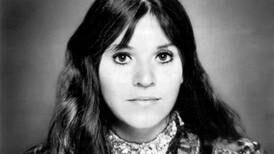 Melanie, 1970s hitmaker whose solo performance at Woodstock charmed the crowd, dies at age 76