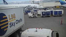 Alaska Air Group climbs out of the red thanks to more travelers and federal aid