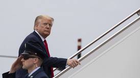 Trump uses travel to gain campaign edge