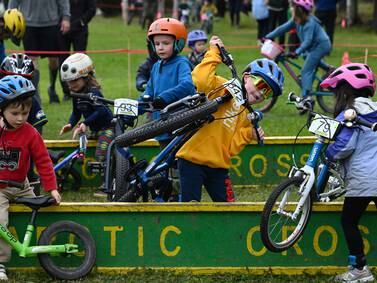 Cyclocross booms in Anchorage by putting emphasis on families