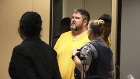 Former roommate testifies defendant in UAF slaying had gun at time of 1993 murder