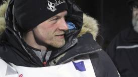 Iditarod penalizes Dallas Seavey for ‘not sufficiently’ gutting moose he shot in defense of team