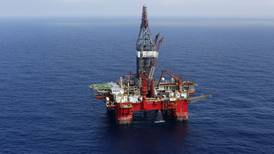 US auctions Gulf of Mexico oil under climate bill compromise