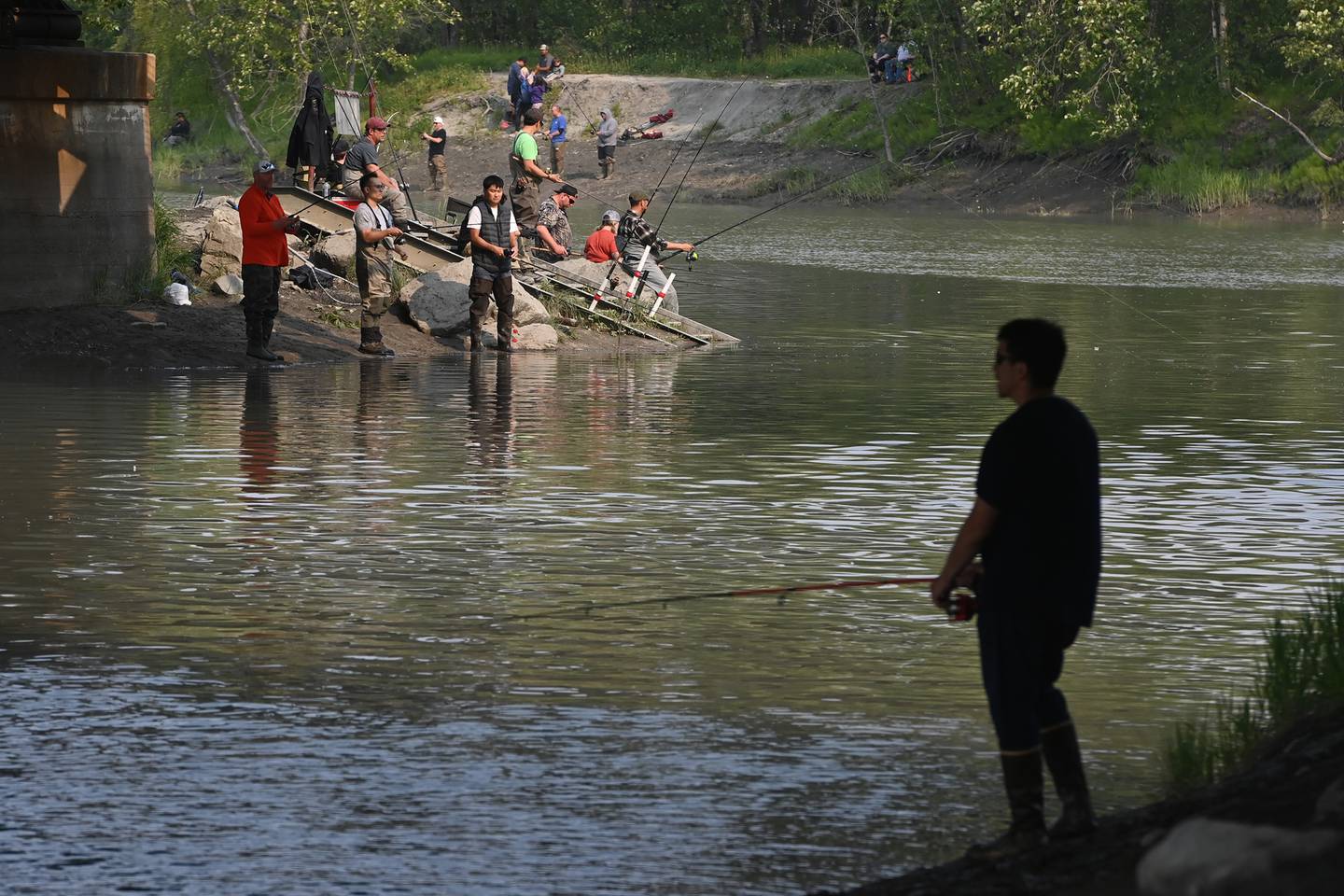King salmon fishing at Ship Creek