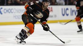 Anchorage’s Nate Thompson announces retirement after 15-year NHL career