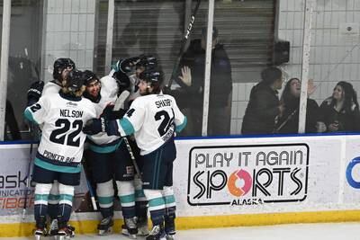Anchorage Wolverines win Game 2 to take commanding Midwest finals lead