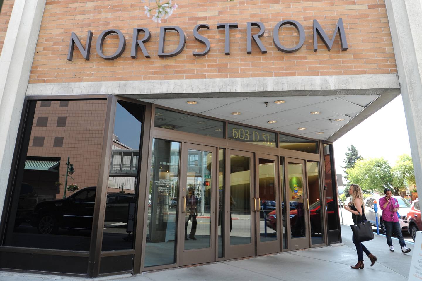Nordstrom Closing