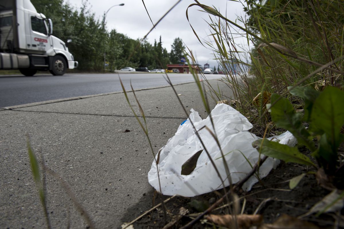 Anchorage approves strict plastic bag ban, fees for paper bags