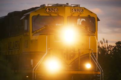 Woman struck and killed by train in Wasilla