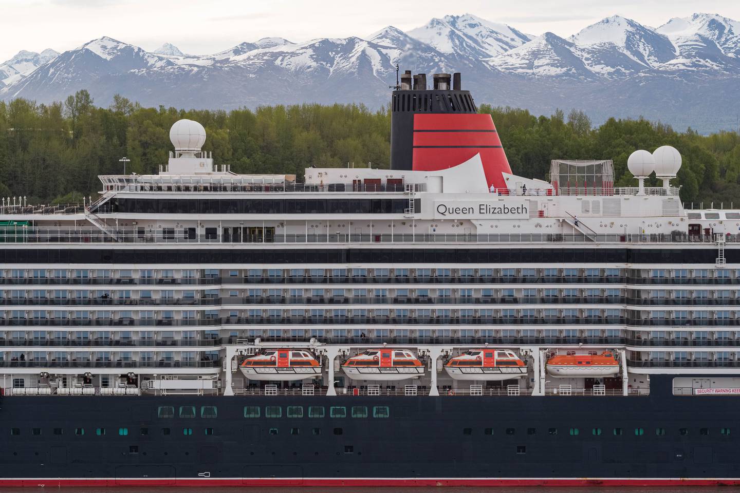 Cruise Ship, Cunard, Queen Elizabeth, aerial, aerial photo, aerial photography, aerial photos, aerials, ms queen elizabeth, port, port of alaska, port of anchorage