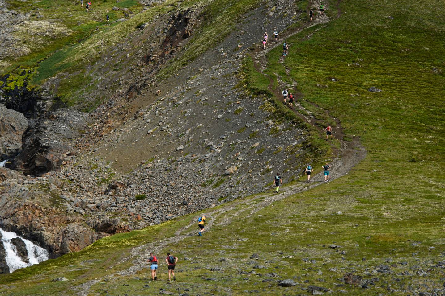 Crow Pass Crossing, trail race