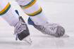 UAA hockey shocks No. 6 Wisconsin 1-0 to earn split of weekend series