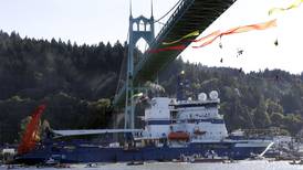 Shell icebreaker slips out of Portland after authorities move protesters from bridge and waters