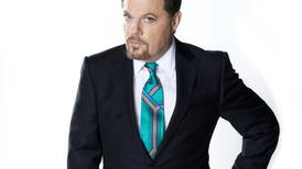 Review: Eddie Izzard teaches history and religion in 5-inch heels