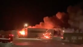 Fire destroys much of school in Kaktovik as extreme cold and wind hamper firefighters