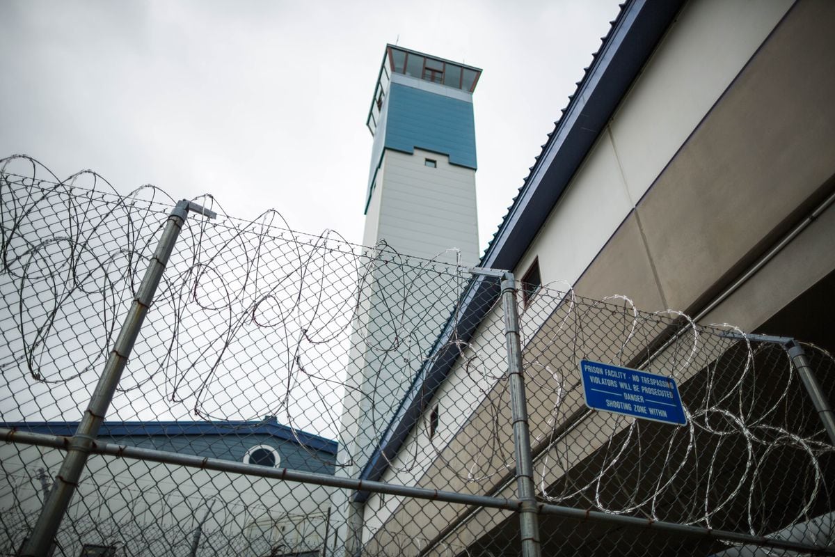 Alaska: Prison Inmates Forced To Strip Naked For No 