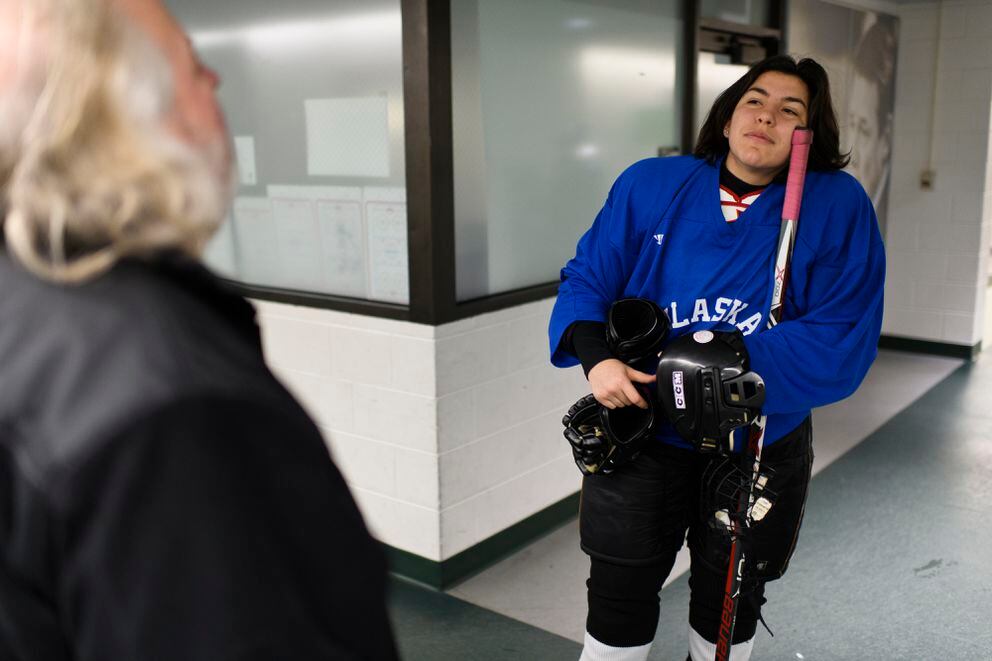 Giulia Brunetta, 15, of Curitiba, Brazil, talks with coach Tom Moore before a game on January 26, 2019. (Marc Lester / ADN)