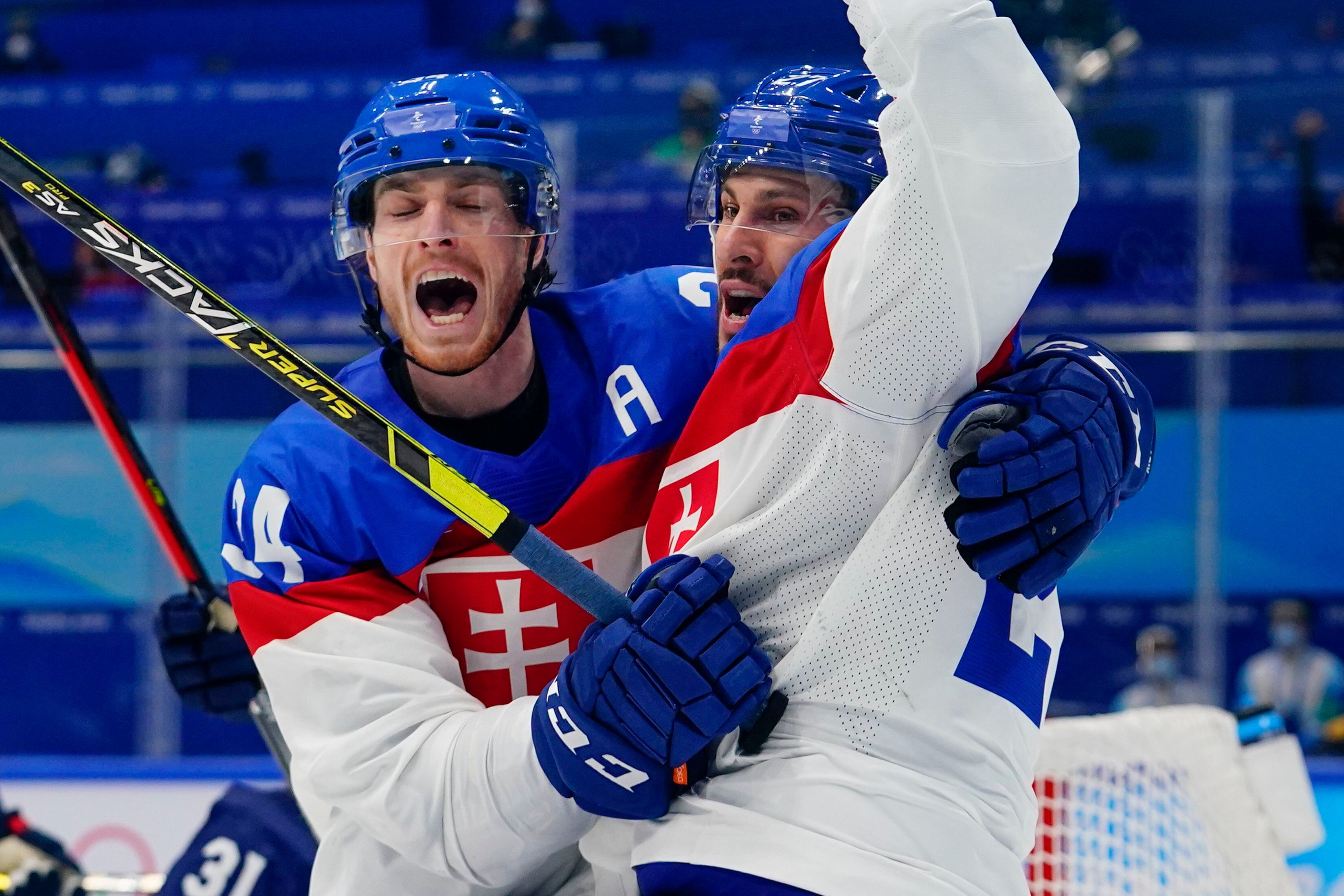 Slovakia stuns, eliminates US in men's hockey at Winter Olympics