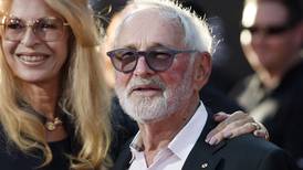 Norman Jewison, acclaimed director of ‘In the Heat of the Night’ and ‘Moonstruck,’ dies at age 97