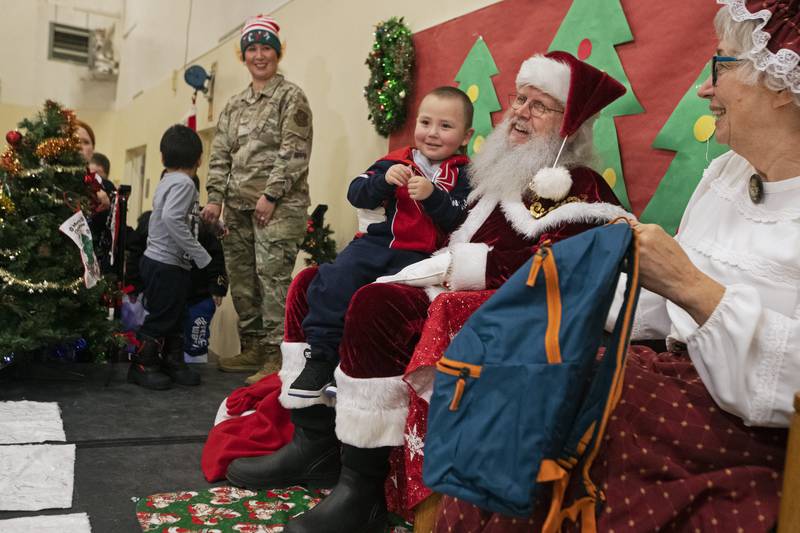 Operation Santa gets a warm welcome in Nuiqsut