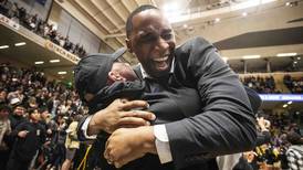 Zachary Williamson’s buzzer-beater shocks East and secures Alaska 4A state basketball title for South 