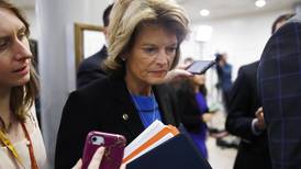 Murkowski and other moderates team up at Trump impeachment trial