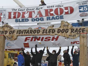 After burled arch collapses in Nome, Iditarod plans replacement for 2025 race