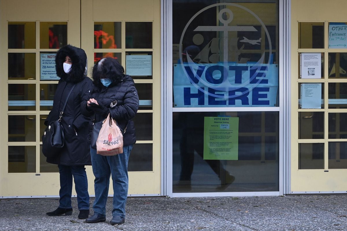 If you're an Alaskan in COVID-19 quarantine, you can still vote. Here's how. - Anchorage Daily News