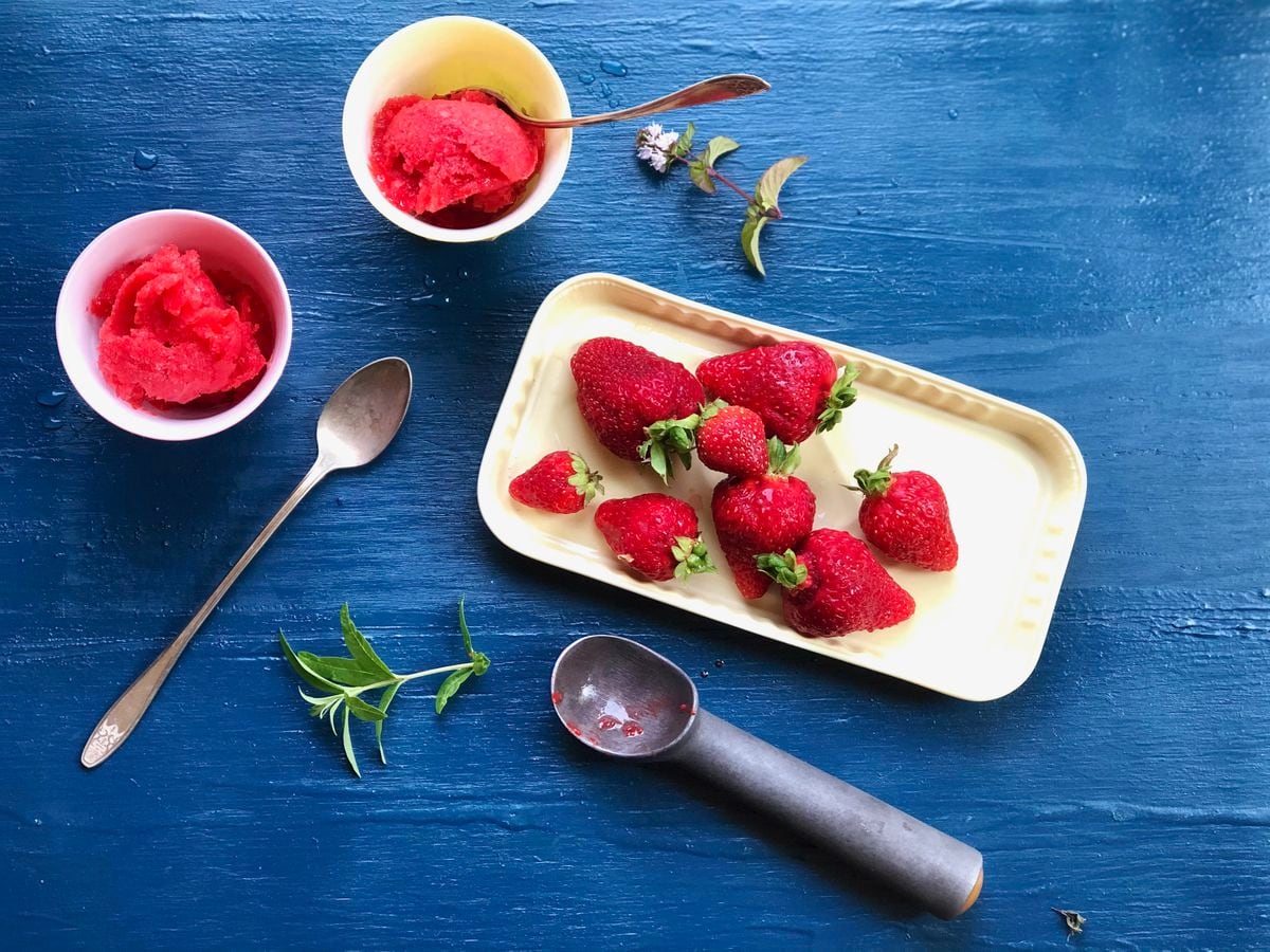 Strawberry lemon sorbet makes summer fruit season even sweeter - Anchorage Daily News